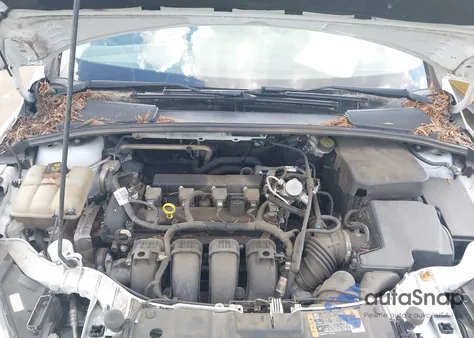 2016 Ford Focus Se z USA, uszkodzony, nr VIN 1FADP3F22GL401877